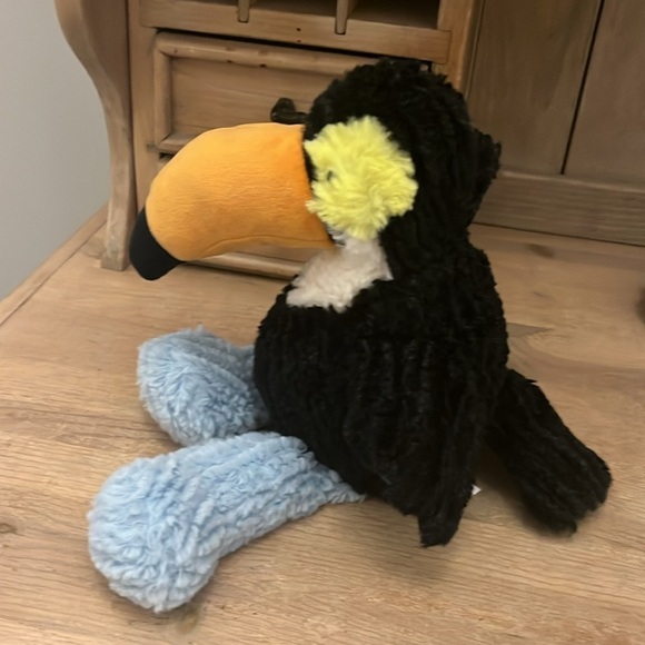 Manhattan Toy Company Toucan Plush Stuffed Animal “Rico” Exotic Bird - Picture 4 of 8